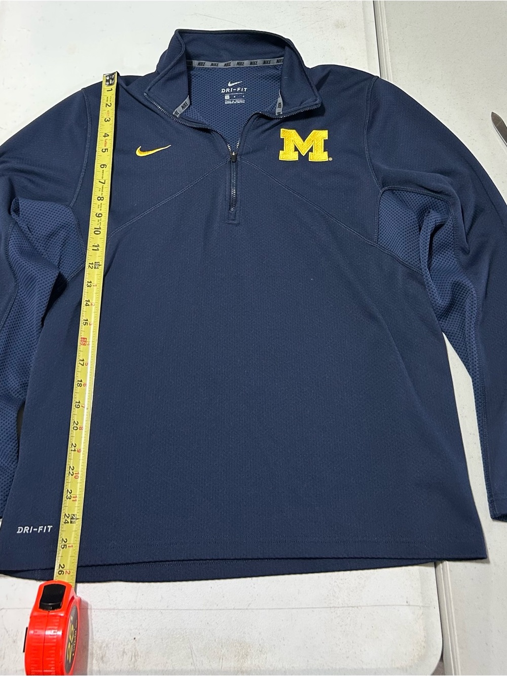 Nike Dri-Fit University of Michgan Long Sleeve 1/4 Zip Pullover Mens Size Large